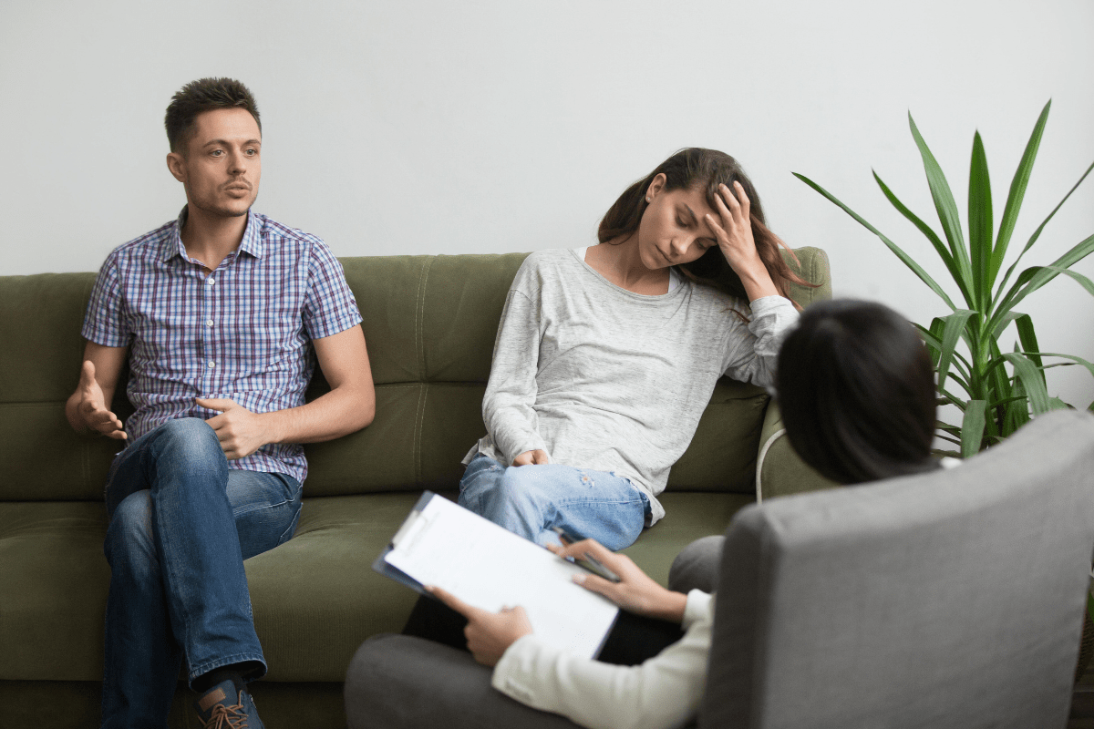 Should You Choose Online or In-Person Marriage Counselling? A Practical Guide for Couples